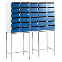 Voorbeeldsamenstelling: 2 x onderstel (80 x 60 x 50 cm), 2 x type 4266, 1 x type 4260