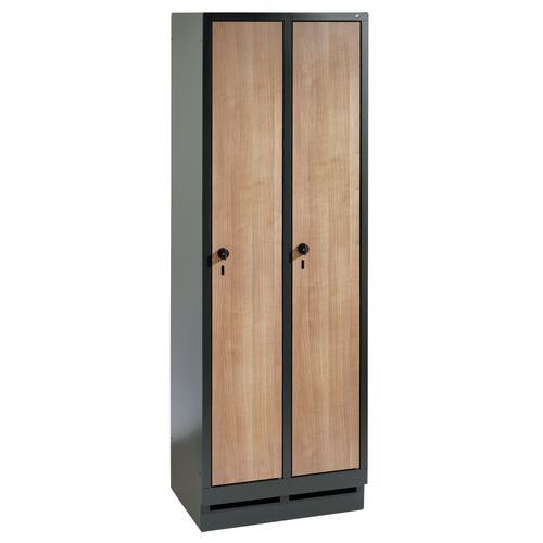 Cp Garderobekast Met Houten Deur Evolo 2 Tot 4 Kolommen Breedte 300 Mm Op Sokkel cp kopen in de aanbieding