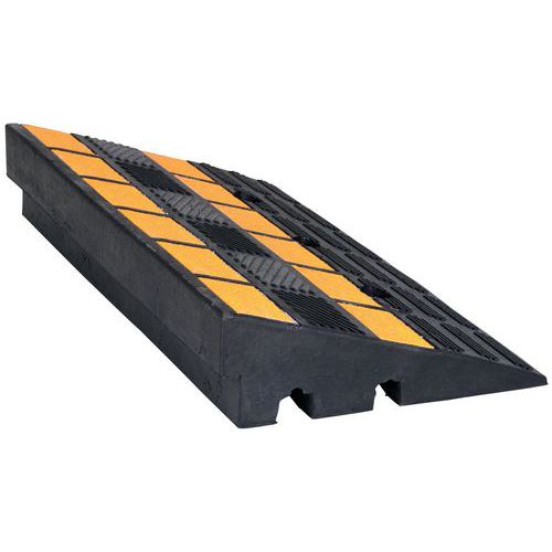 bepco Fiets- en scooterhellingsset (2 stuks), l x b x h: 25 x 25 x 10 cm van rubber (zwart) oprijplaat, drempelhelling, met ingelegde sluitringen voor bevestiging
